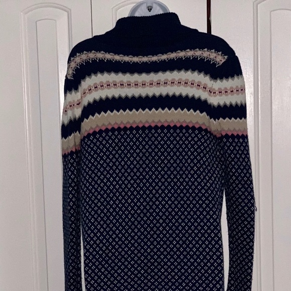 DESIGNED BY ROXY!!! Fabulous Condition Sweater - Picture 2 of 7